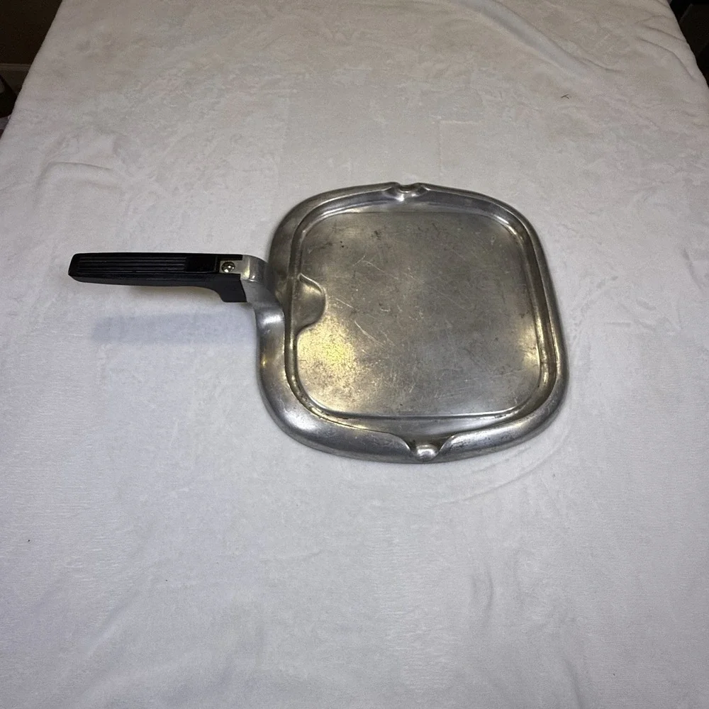 Vintage Wagner Ware Magnalite 4602 M Sidney O Square Broiler Griddle Aluminum